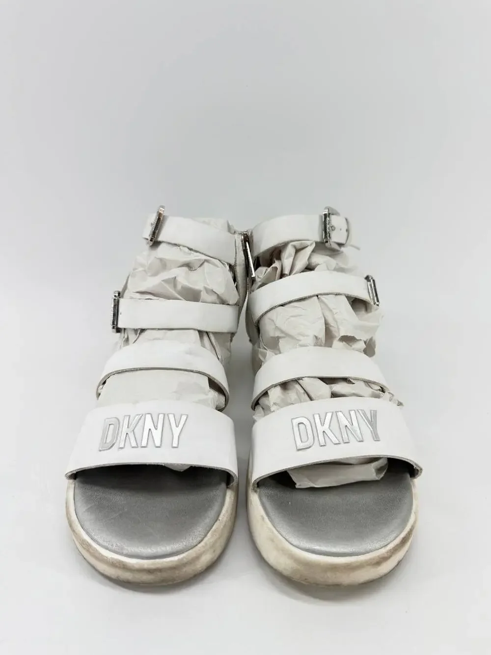 DKNY Girls White Silver Strappy Platform Sport Sandals Size 4,5-5Y
